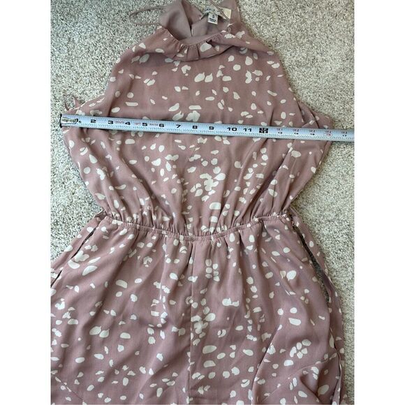 Pretty She + Sky rose and cream romper - Picture 6 of 9